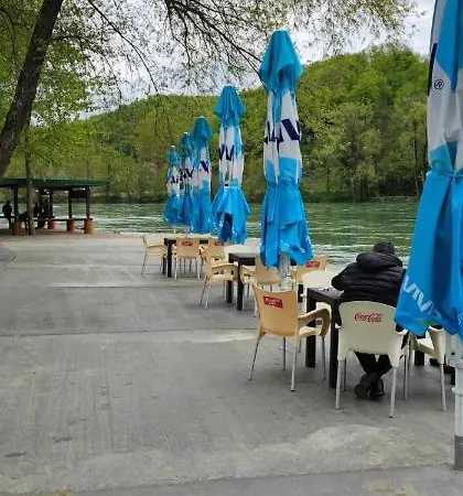 krevet i doručak Etno Selo Bok 3*